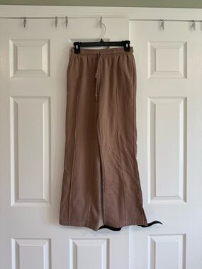 Pink Republic Women's Brown Wide-Leg Drawstring Sweatpants